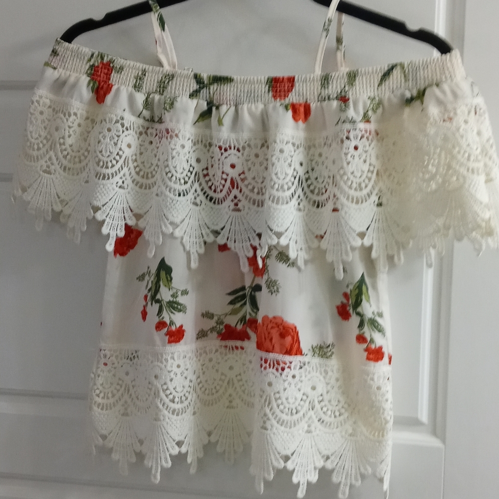 Blouse with adjustable strap or wear strapless off shoulder size S